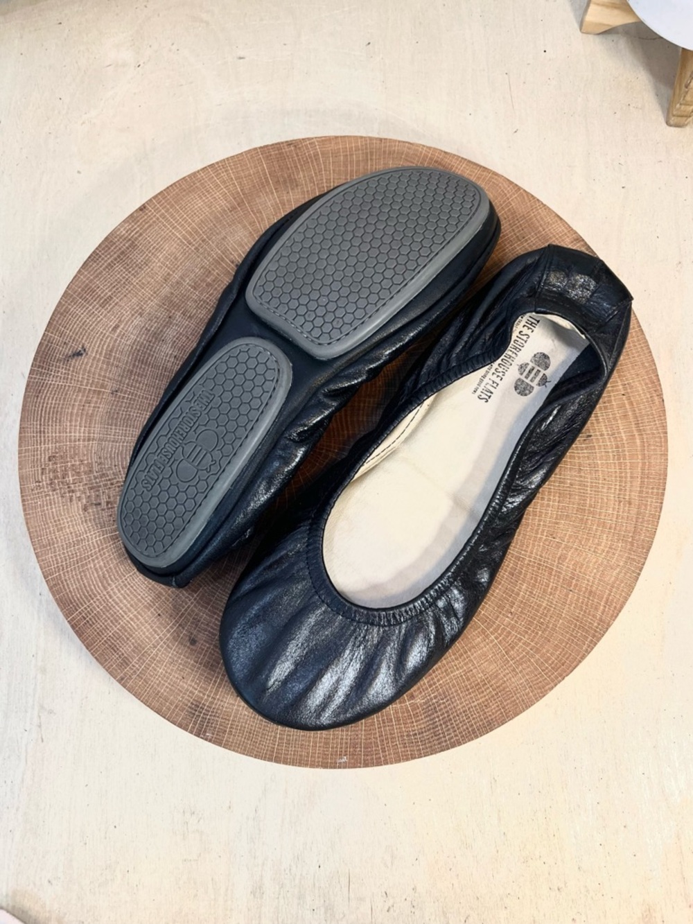 The Storehouse Flats Women's Black Leather Ballet Flats NEW - Picture 9 of 16